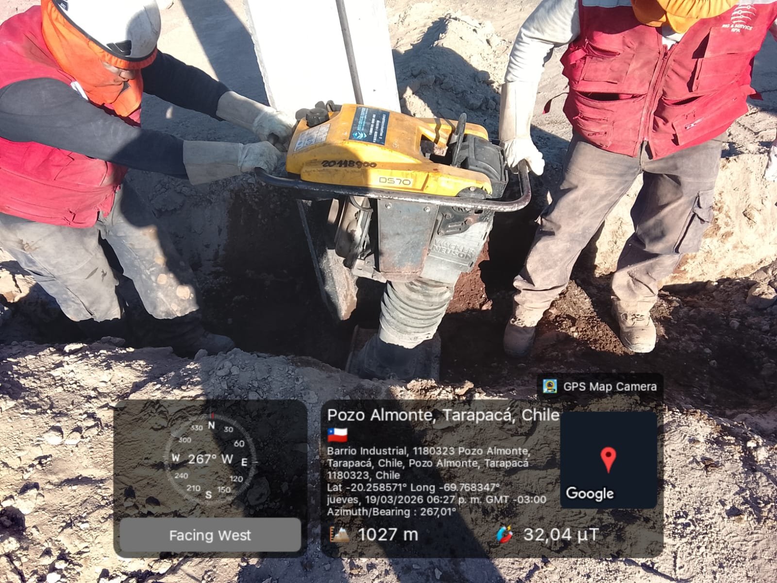 Compactación de base para poste